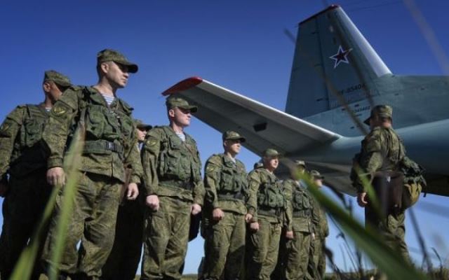 Десятки снайперов прибыли на российскую военную базу в Армении